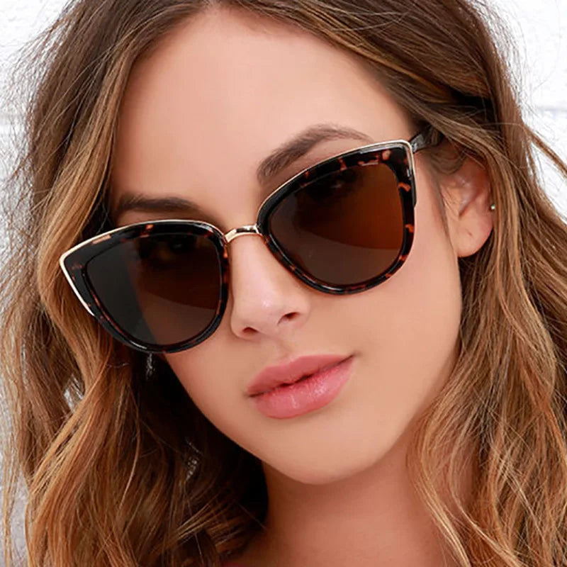 Stylish Ladies Sunglasses - UV400 Gradient Lightweight Plastic Frame