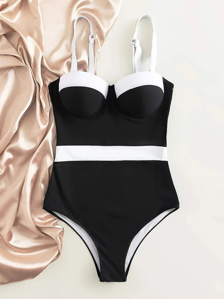 Sexy Colorblock Push Up One-Piece Swimsuit - Nylon Spandex Bold Design